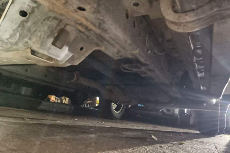 Used Great Wall Poer 2019 2.0T Commercial Version Automatic Gasoline Two-Wheel Drive Elite Trim with Long Bed – GW4C20B Chassis Front Left