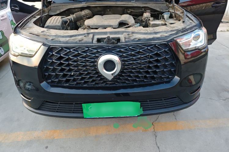 Used Great Wall Poer 2019 2.0T Commercial Version Manual Diesel Two-Wheel Drive Elite Long-Box GW4D20M Engine Bay
