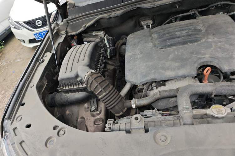 Used Great Wall Poer 2019 2.0T Automatic Gasoline Two-Wheel Drive Comfort Edition GW4C20B Engine Bay Right
