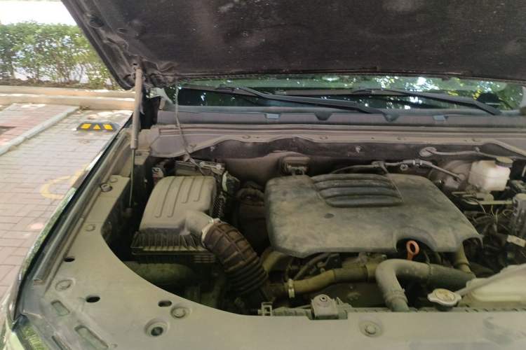 Used Great Wall Poer 2019 2.0T Automatic Gasoline 4x4 Premium Edition GW4C20B Engine Bay Right