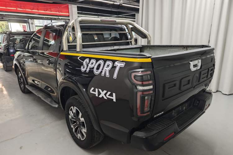 Used Great Wall Poer 2019 2.0T Automatic Gasoline 4x4 Comfort Edition GW4C20B Exterior 9