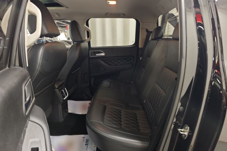 Used Great Wall Poer 2019 2.0T Automatic Gasoline 4x4 Comfort Edition GW4C20B Interior 2