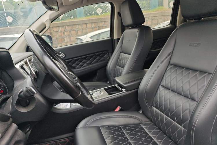 Used Great Wall Poer 2019 2.0T Automatic Gasoline Two-Wheel Drive Comfort Edition GW4C20B Left Front Seat