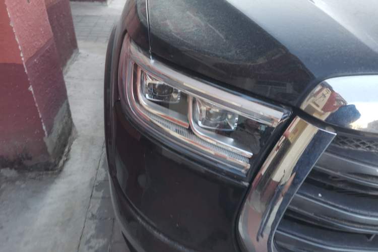 Used Great Wall Poer 2019 2.0T Automatic Gasoline Two-Wheel Drive Comfort Edition GW4C20B Right Front Headlight