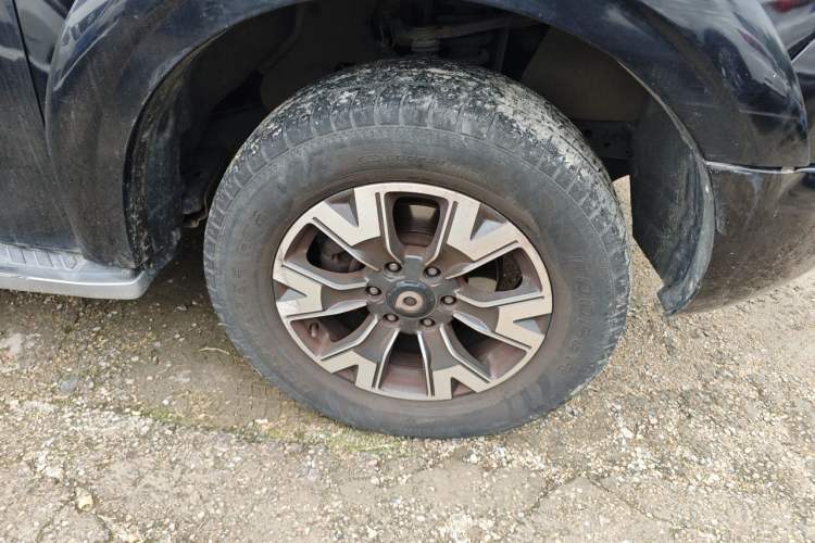 Used Great Wall Poer 2019 2.0T Automatic Gasoline Two-Wheel Drive Comfort Edition GW4C20B Right Front Wheel Hub