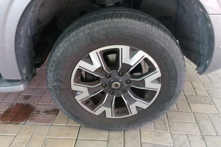 Used Great Wall Poer 2019 2.0T Automatic Gasoline 4x4 Premium Edition GW4C20B Right Front Wheel Hub
