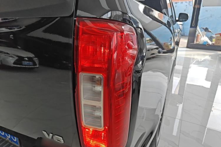 Used Great Wall Poer 2019 2.0T Commercial Version Manual Transmission Gasoline 4x4 Navigation-Grade Standard Cab – GW4C20B Right Rear Taillight
