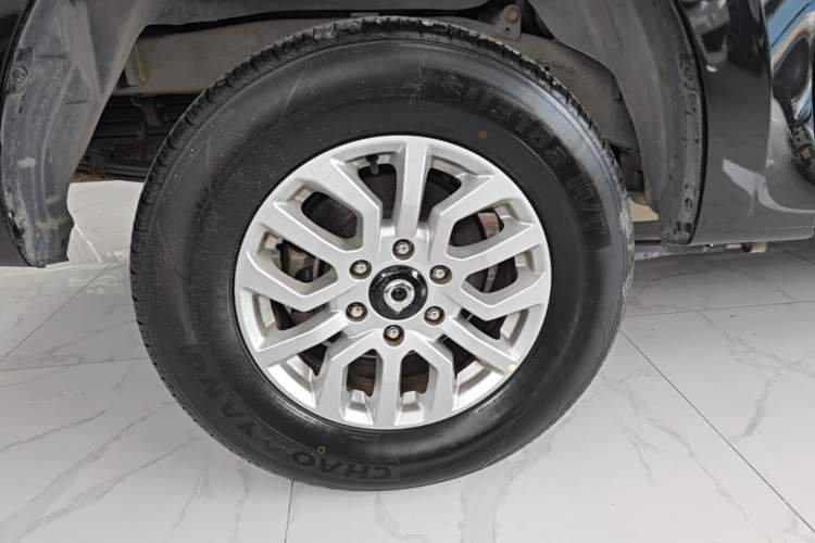 Used Great Wall Poer 2019 2.0T Commercial Version Manual Transmission Gasoline 4x4 Navigation-Grade Standard Cab – GW4C20B Right Rear Wheel Hub