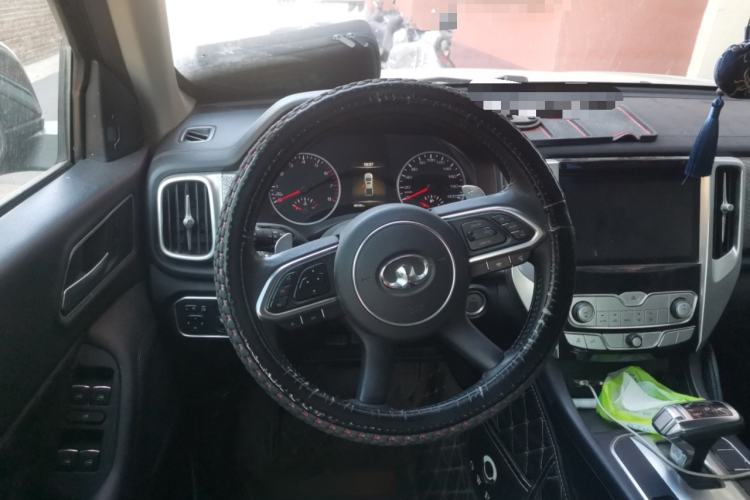 Used Great Wall Poer 2019 2.0T Automatic Gasoline Two-Wheel Drive Comfort Edition GW4C20B Steering Wheel