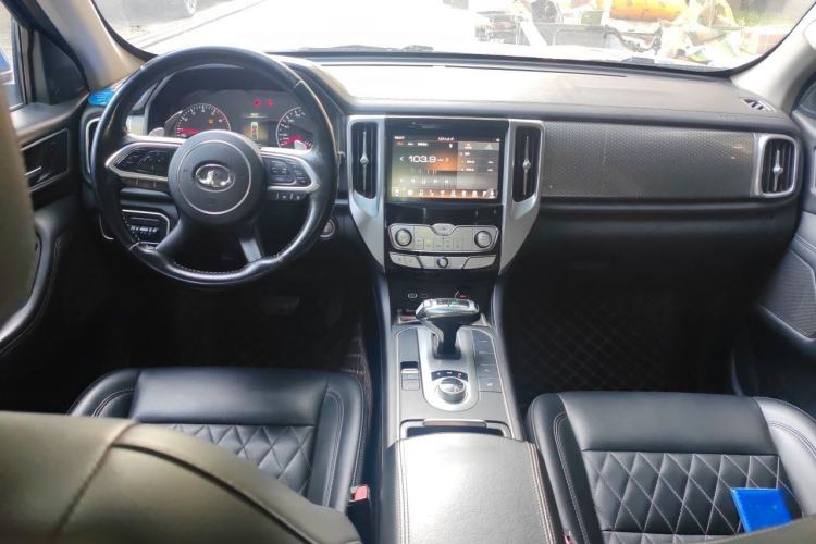 Used Great Wall Poer 2019 2.0T Automatic Gasoline 4x4 Comfort Edition GW4C20B Center Console