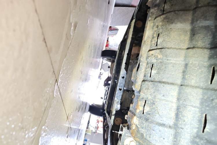Used Great Wall Poer 2019 2.0T Commercial Version Automatic Gasoline Two-Wheel Drive Elite Trim with Long Bed – GW4C20B Chassis Front