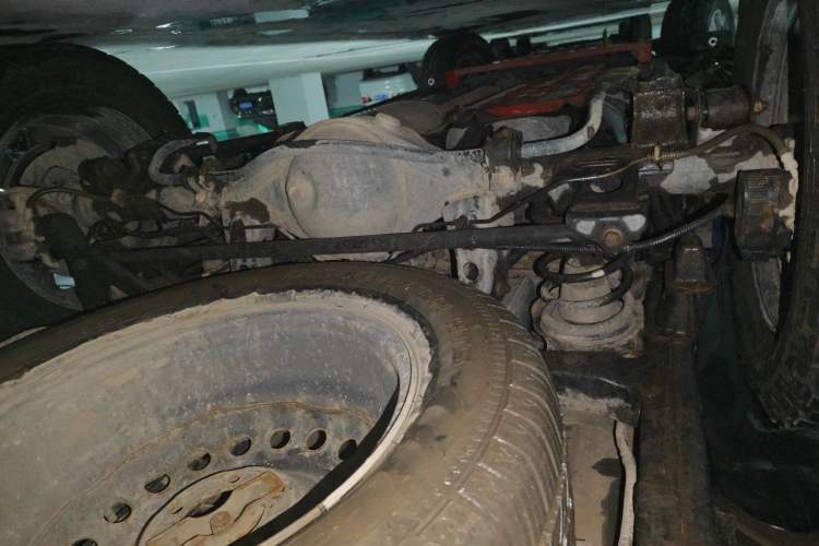 Used Great Wall Poer 2019 2.0T Automatic Gasoline 4x4 Comfort Edition GW4C20B Chassis Rear