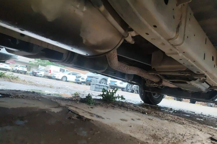 Used Great Wall Poer 2019 2.0T Commercial Version Manual Diesel 4x4 Elite Standard Box GW4D20M Chassis Rear Right