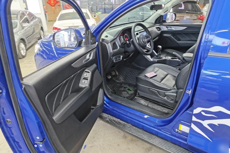 Used Great Wall Poer 2019 2.0T Commercial Version Manual Diesel Two-Wheel Drive Elite Long-Box GW4D20M Driver Seat