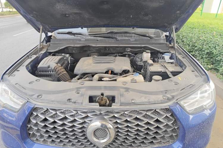 Used Great Wall Poer 2019 2.0T Commercial Version Automatic Gasoline Two-Wheel Drive Elite Trim with Long Bed – GW4C20B Engine Bay