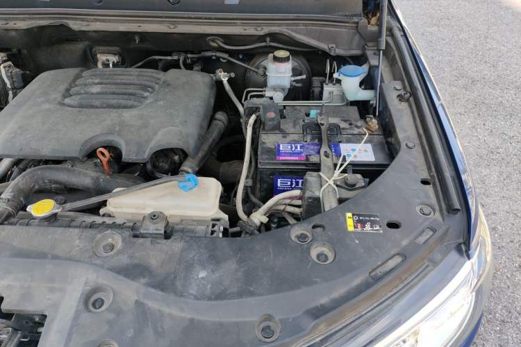 Used Great Wall Poer 2019 2.0T Automatic Gasoline 4x4 Premium Edition GW4C20B Engine Bay Left