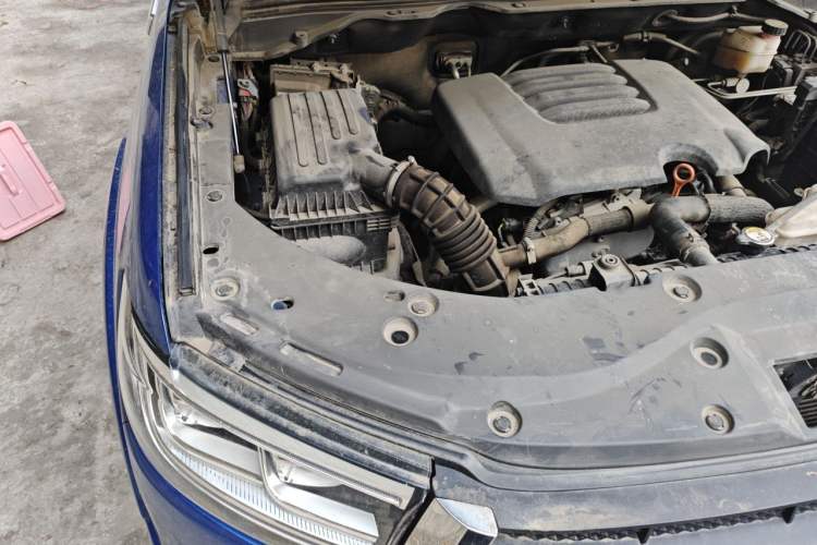 Used Great Wall Poer 2019 2.0T Automatic Gasoline Two-Wheel Drive Comfort Edition GW4C20B Engine Bay Right