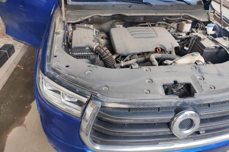 Used Great Wall Poer 2019 2.0T Automatic Gasoline 4x4 Comfort Edition GW4C20B Engine Bay Right