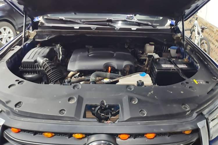 Used Great Wall Poer 2019 2.0T Automatic Gasoline 4x4 Comfort Edition GW4C20B Engine Bay