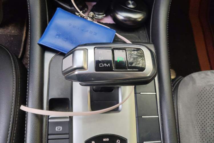 Used Great Wall Poer 2019 2.0T Automatic Gasoline Two-Wheel Drive Comfort Edition GW4C20B Gear Lever