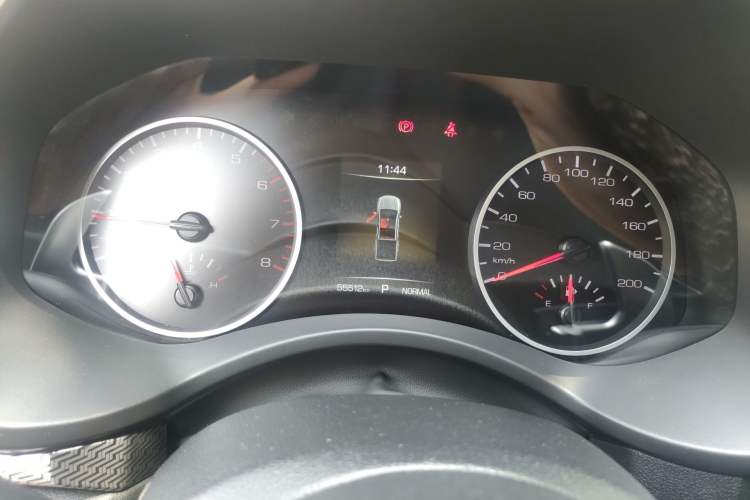 Used Great Wall Poer 2019 2.0T Automatic Gasoline Two-Wheel Drive Comfort Edition GW4C20B Instrument Cluster