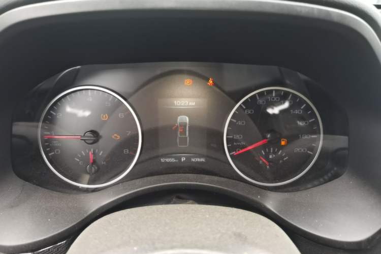 Used Great Wall Poer 2019 2.0T Automatic Gasoline Two-Wheel Drive Comfort Edition GW4C20B Instrument Cluster