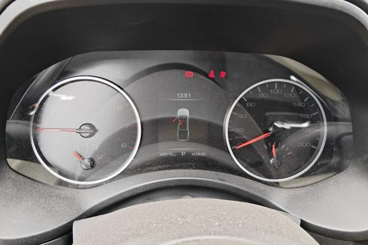 Used Great Wall Poer 2019 2.0T Automatic Gasoline Two-Wheel Drive Comfort Edition GW4C20B Instrument Cluster
