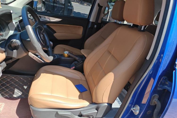 Used Great Wall Poer 2019 2.0T Commercial Version Manual Diesel Two-Wheel Drive Elite Long-Box GW4D20M Left Front Seat