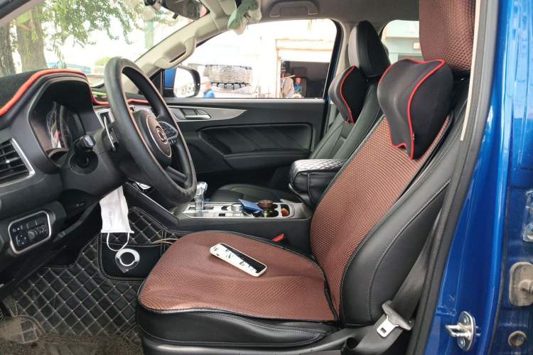 Used Great Wall Poer 2019 2.0T Commercial Version Automatic Gasoline Two-Wheel Drive Elite Trim with Long Bed – GW4C20B Left Front Seat
