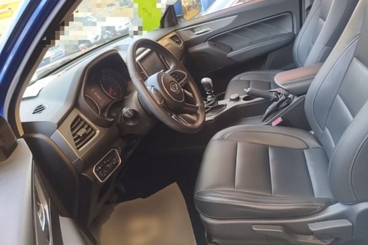 Used Great Wall Poer 2019 2.0T Commercial Version Manual Diesel 4x4 Elite Long-Box GW4D20M Left Front Seat
