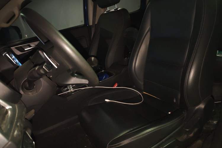 Used Great Wall Poer 2019 2.0T Commercial Version Automatic Gasoline Two-Wheel Drive Elite Trim with Long Bed – GW4C20B Left Front Seat