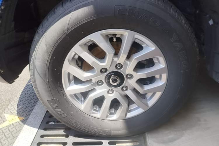 Used Great Wall Poer 2019 2.0T Commercial Version Manual Diesel 4x4 Elite Long-Box GW4D20M Left Front Wheel Hub