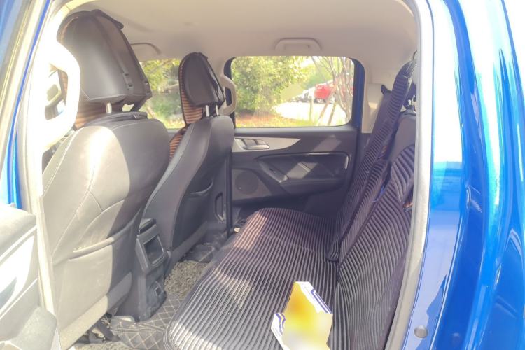 Used Great Wall Poer 2019 2.0T Commercial Version Automatic Gasoline Two-Wheel Drive Elite Trim with Long Bed – GW4C20B Left Rear Seat