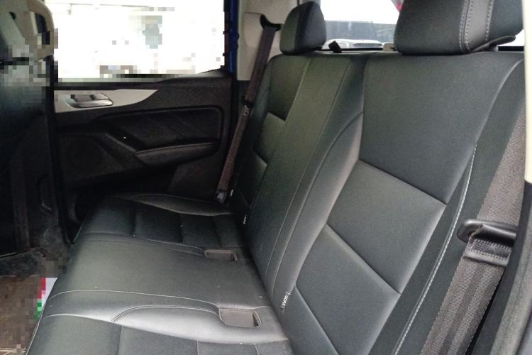 Used Great Wall Poer 2019 2.0T Commercial Version Manual Diesel 4x4 Elite Long-Box GW4D20M Left Rear Seat