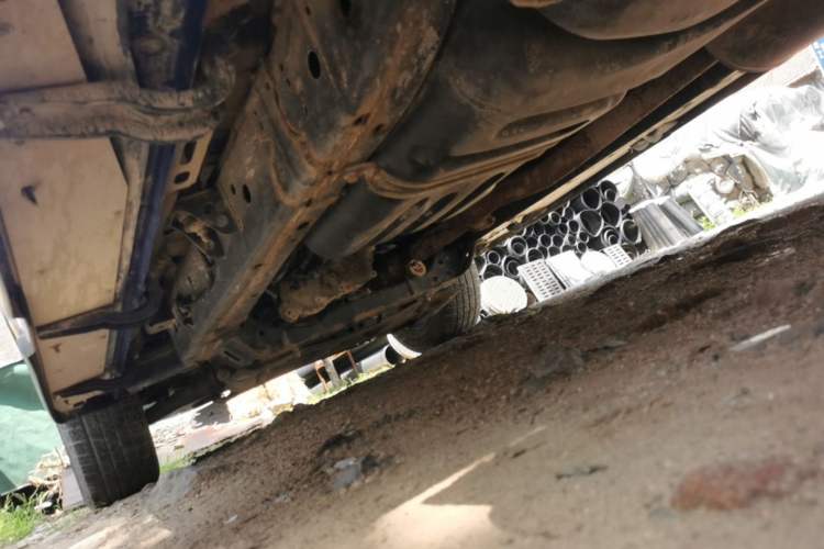 Used Great Wall Poer 2019 2.0T Automatic Gasoline 4x4 Premium Edition GW4C20B Left Side Sill