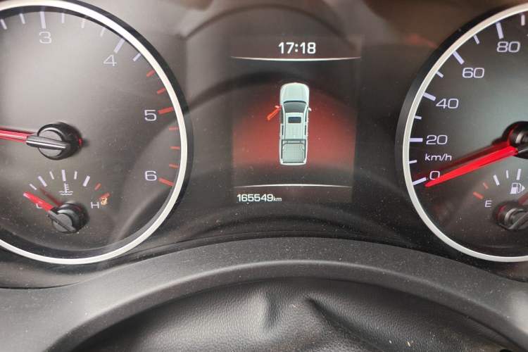 Used Great Wall Poer 2019 2.0T Commercial Version Manual Diesel Two-Wheel Drive Navigation Type Long Bed GW4D20M Odometer Close Up