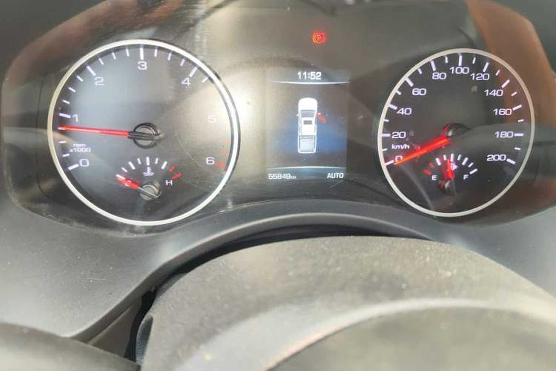 Used Great Wall Poer 2019 2.0T Commercial Version Manual Diesel 4x4 Elite Standard Box GW4D20M Odometer Close Up