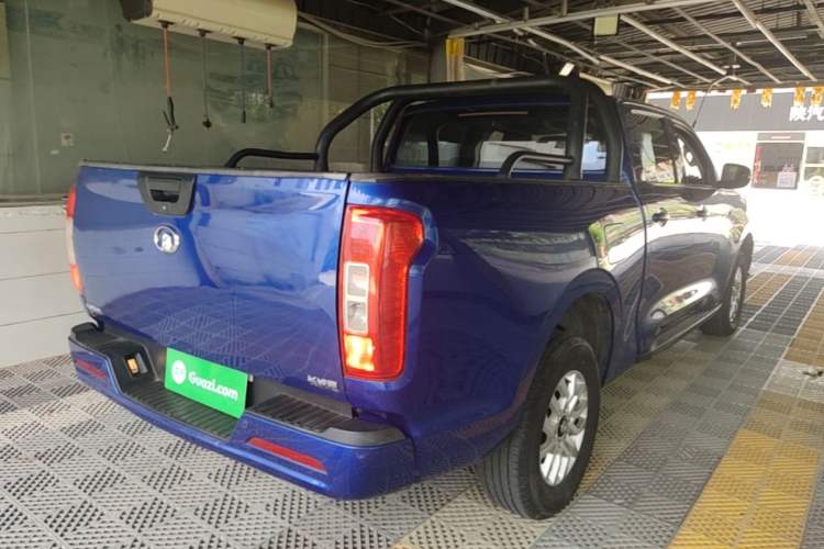 Used Great Wall Poer 2019 2.0T Commercial Version Manual Diesel Two-Wheel Drive Elite Long-Box GW4D20M Rear Right 45 Deg