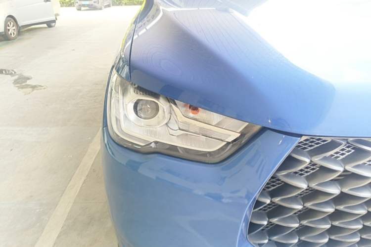 Used Great Wall Poer 2019 2.0T Commercial Version Automatic Gasoline Two-Wheel Drive Elite Trim with Long Bed – GW4C20B Right Front Headlight