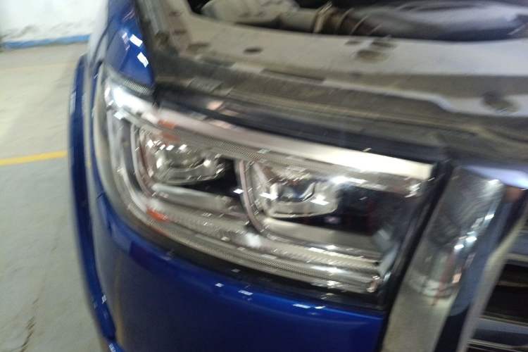 Used Great Wall Poer 2019 2.0T Automatic Gasoline 4x4 Comfort Edition GW4C20B Right Front Headlight