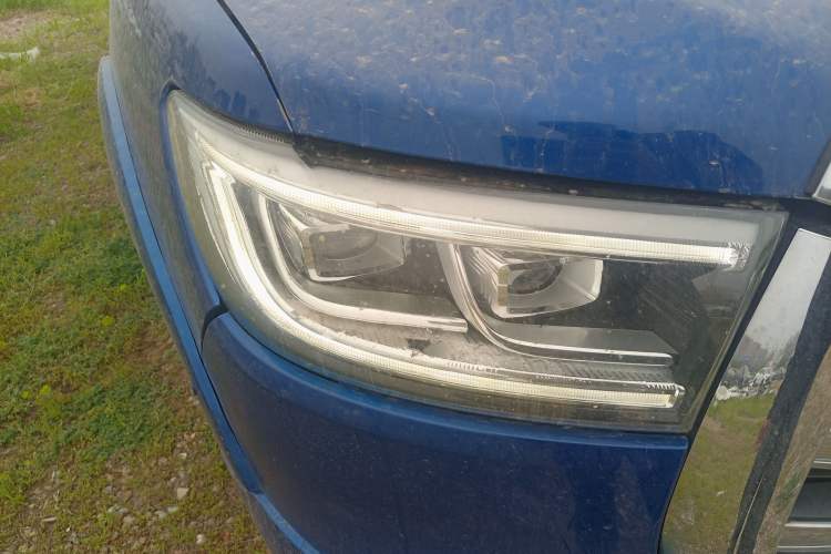 Used Great Wall Poer 2019 2.0T Automatic Gasoline 4x4 Sport Edition GW4C20B Right Front Headlight