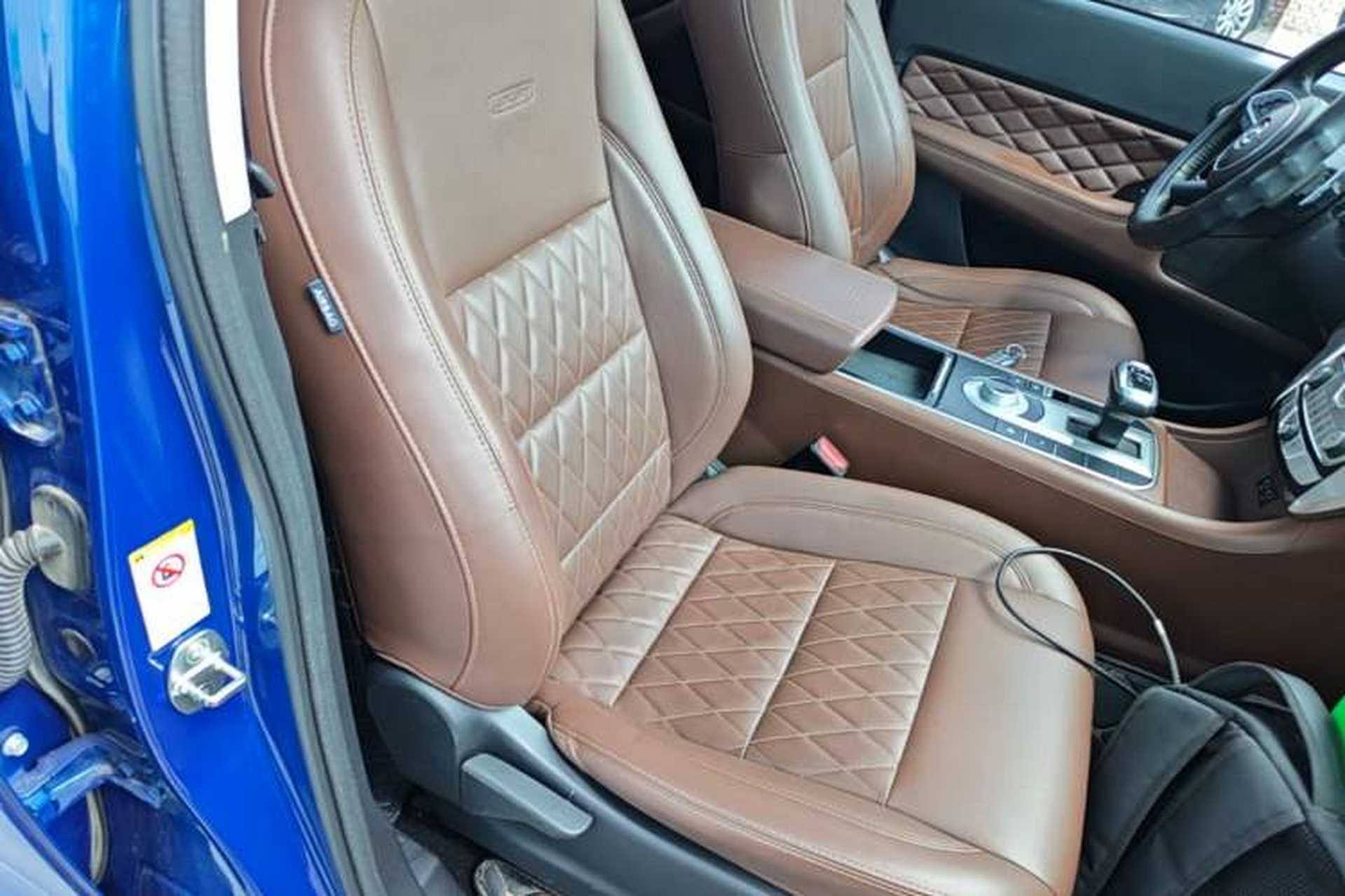 Used Great Wall Poer 2019 2.0T Automatic Gasoline 4x4 Sport Edition GW4C20B Right Front Seat
