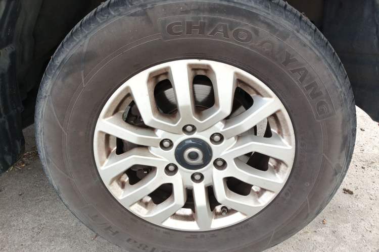 Used Great Wall Poer 2019 2.0T Commercial Version Automatic Gasoline Two-Wheel Drive Elite Trim with Long Bed – GW4C20B Right Front Wheel Hub