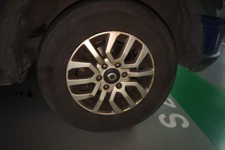 Used Great Wall Poer 2019 2.0T Commercial Version Automatic Gasoline Two-Wheel Drive Elite Trim with Long Bed – GW4C20B Right Front Wheel Hub