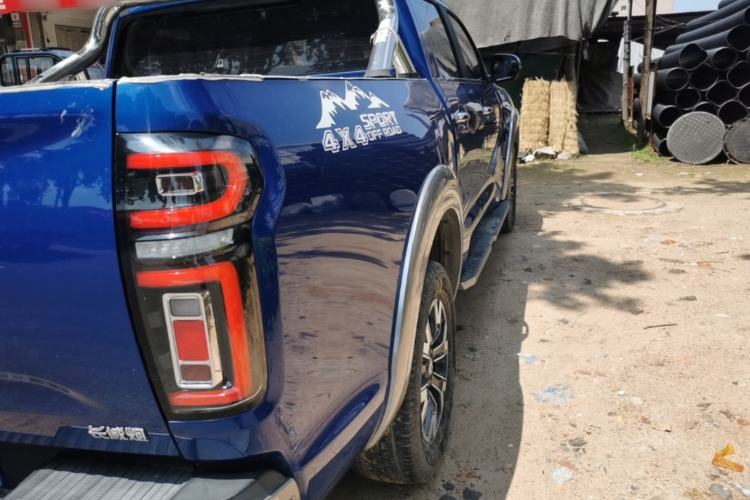 Used Great Wall Poer 2019 2.0T Automatic Gasoline 4x4 Premium Edition GW4C20B Right Rear Taillight