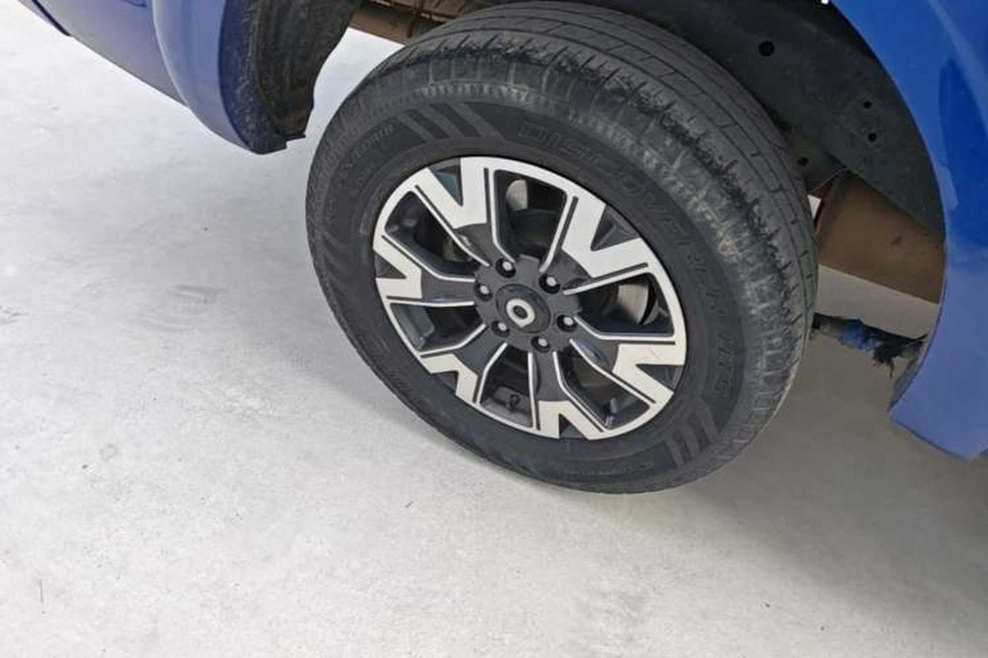 Used Great Wall Poer 2019 2.0T Automatic Gasoline 4x4 Sport Edition GW4C20B Right Rear Wheel Hub