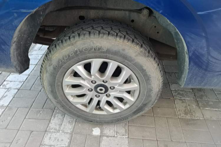 Used Great Wall Poer 2019 2.0T Commercial Version Automatic Gasoline Two-Wheel Drive Elite Trim with Long Bed – GW4C20B Right Rear Wheel Hub