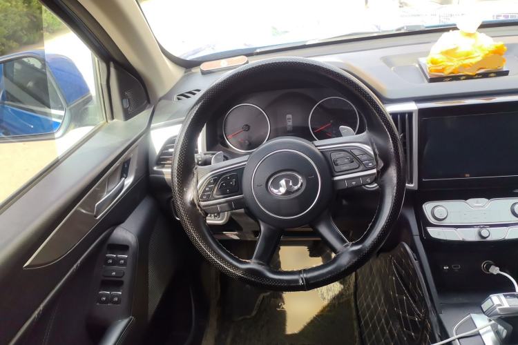 Used Great Wall Poer 2019 2.0T Commercial Version Automatic Gasoline Two-Wheel Drive Elite Trim with Long Bed – GW4C20B Steering Wheel