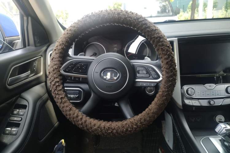 Used Great Wall Poer 2019 2.0T Automatic Gasoline Two-Wheel Drive Comfort Edition GW4C20B Steering Wheel