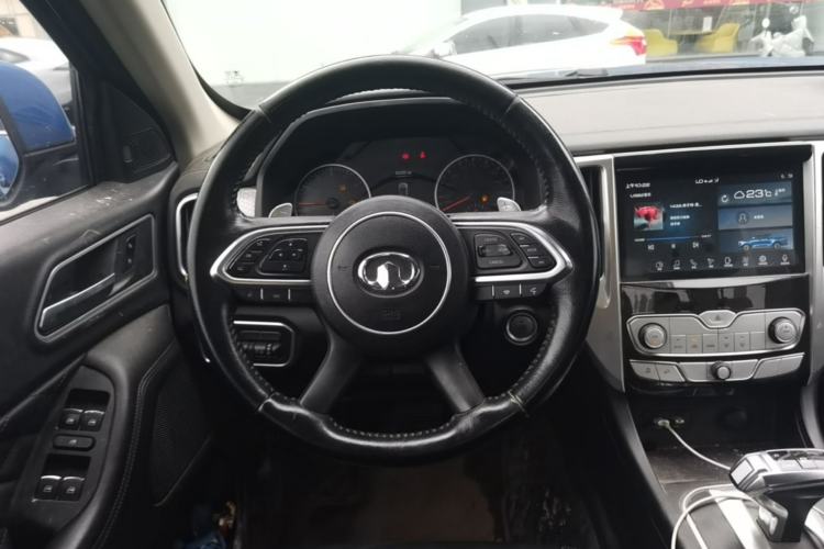 Used Great Wall Poer 2019 2.0T Automatic Gasoline Two-Wheel Drive Comfort Edition GW4C20B Steering Wheel